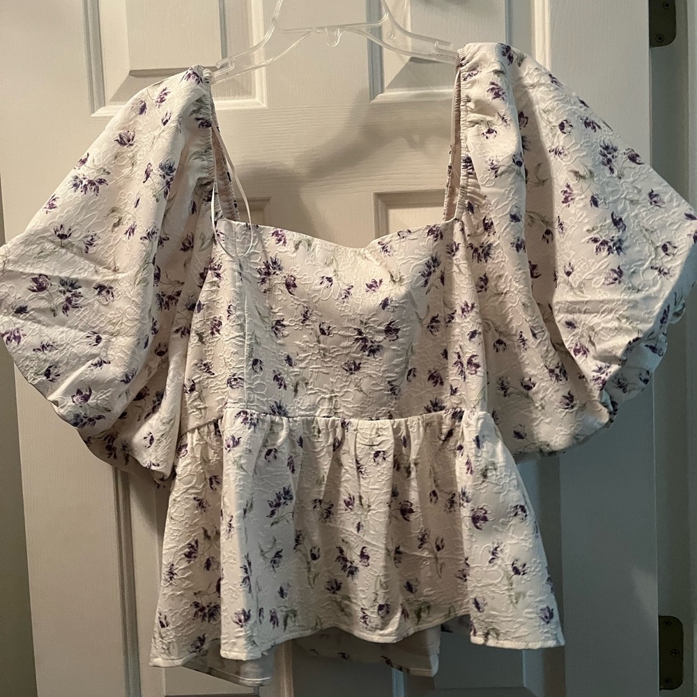 Tuckernuck Shirt XL